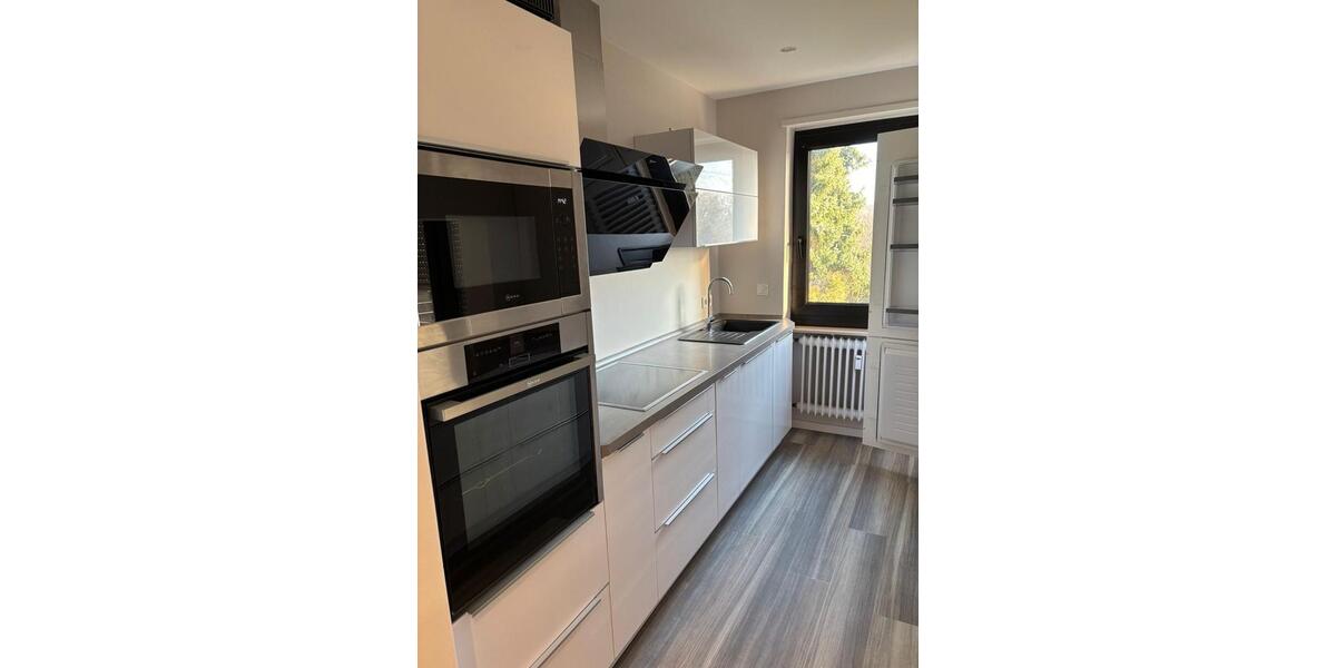 Doppelhaushälfte Saarbrücken Bischmisheim - 8 Zimmer, 220 m&sup2;, 360.000&euro; | Angebot:27023553