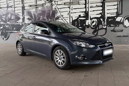Ford Focus 355.000 km 1.790 &euro; Erkelenz 41812