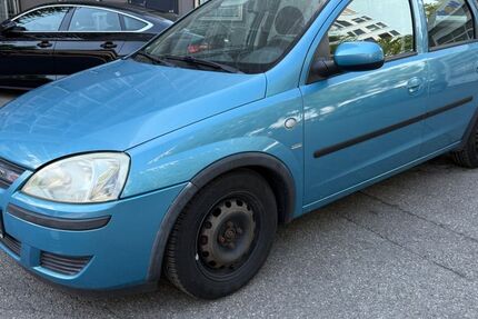 Opel Corsa 127.111 km 1.750 &euro; München 80636