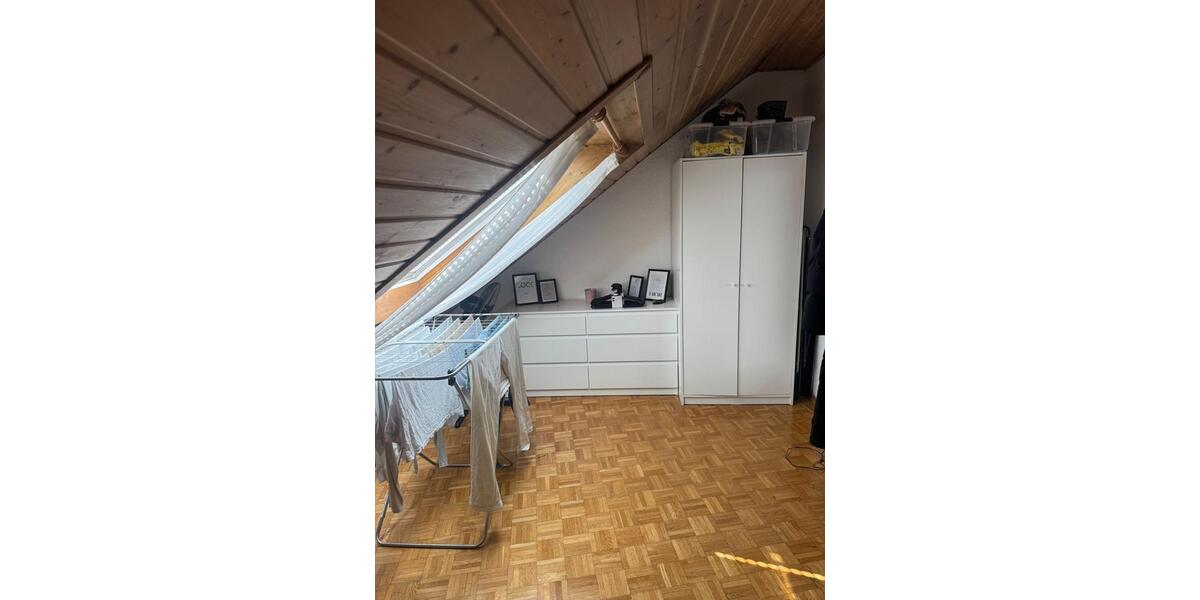 Etagenwohnung Schwandorf - 2 Zimmer, 5 m&sup2;, 500&euro; | Angebot:26697940