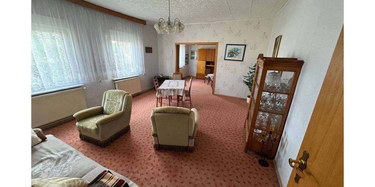 Einfamilienhaus Gommern Lübs - 8 Zimmer, 190 m&sup2;, 79.000&euro; | Angebot:25814301