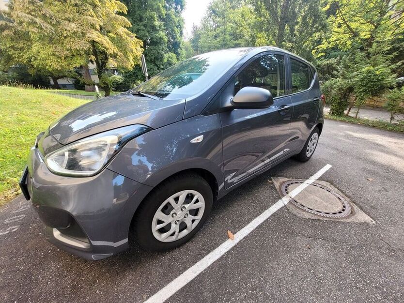 i10