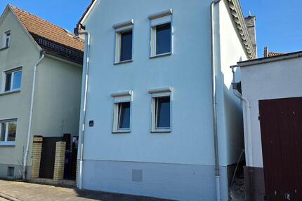 Haus Pohlheim - 4 Zimmer, 100 m&sup2;, 385.000&euro; | Angebot:26448555