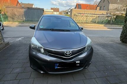 Toyota Yaris 136.600 km 5.999 &euro; Bielefeld 33719
