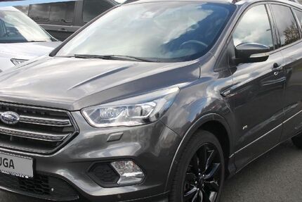 Ford Kuga 118.400 km 15.390 &euro; Mittenaar 35756