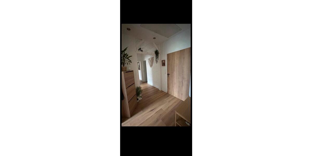 Etagenwohnung Horn-Bad Meinberg Bad Meinberg - 3 Zimmer, 121 m&sup2;, 190.000&euro; | Angebot:26197528
