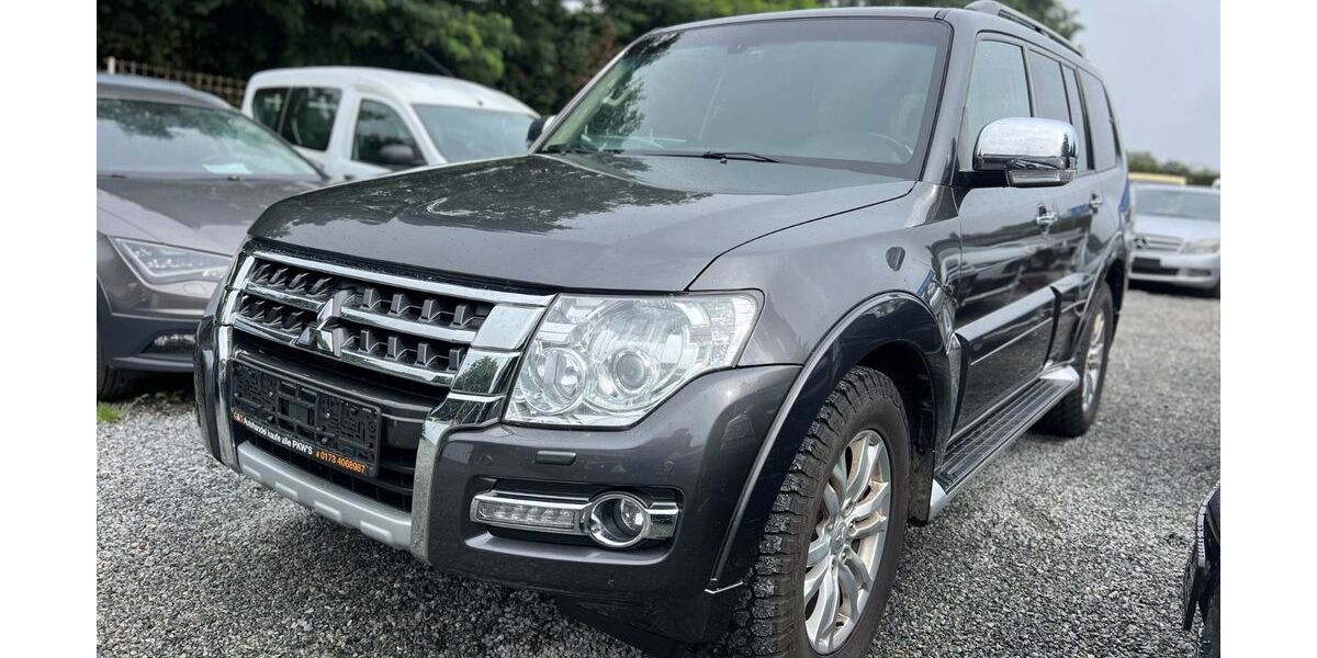 Mitsubishi Pajero 215.000 km 19.999 &euro; Kiel 24146