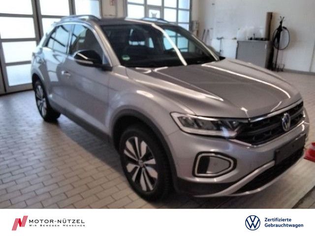 VW T-Roc 4.861 km 25.930 € Mitterteich 95666