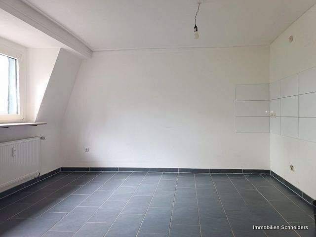 Etagenwohnung Duisburg Obermarxloh - 2 Zimmer, 50 m&sup2;, 400&euro; | Angebot:26815952