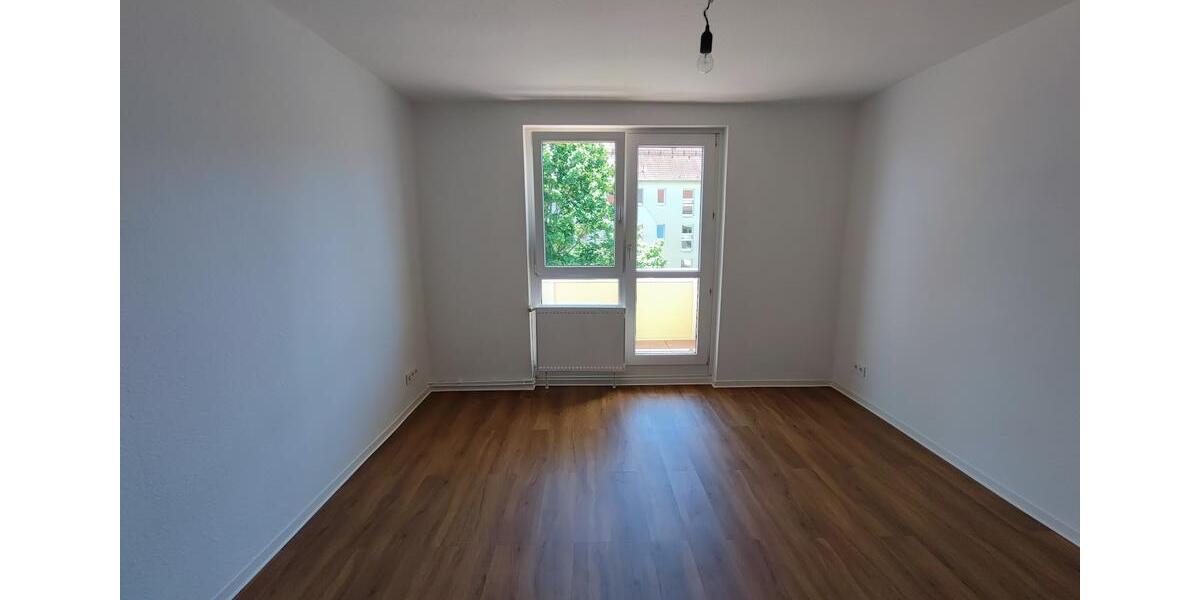 Etagenwohnung Merseburg - 3 Zimmer, 59 m&sup2;, 352&euro; | Angebot:26662548