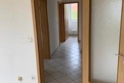 Wohnung Konradsreuth - 3.5 Zimmer, 87 m&sup2;, 748&euro; | Angebot:26635425