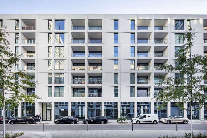 Wohnung zum Mieten in Berlin 2.070 € 89.7 m²