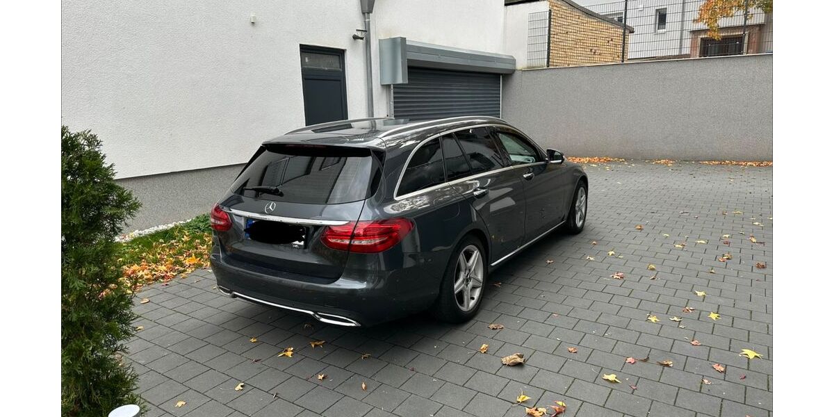 Mercedes-Benz C 250 267.000 km 10.000 &euro; Offenbach am Main 63073