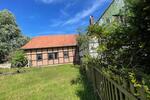 Einfamilienhaus Bad Arolsen - 6 Zimmer, 350 m&sup2;, 195.000&euro; | Angebot:24253552