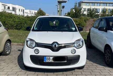 Renault Twingo 50.000 km 10.500 &euro; Sindelfingen 71069