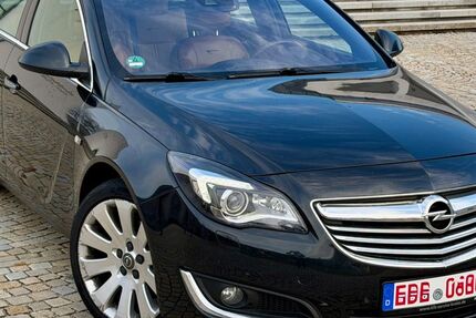 Opel Insignia 249.000 km 5.490 &euro; München 81827