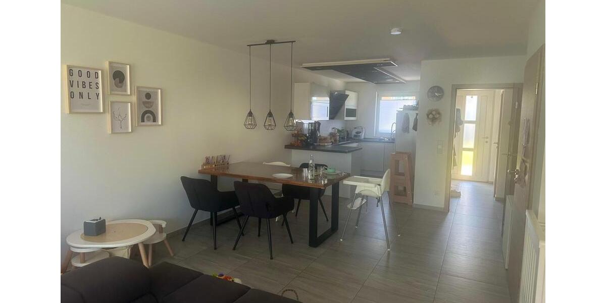 Reihenhaus Adelsdorf - 5 Zimmer, 137 m&sup2;, 690.000&euro; | Angebot:26413231