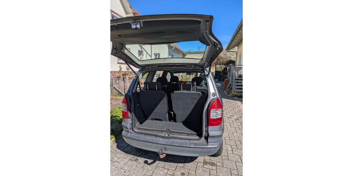 Opel Zafira A 242.200 km 2.200 &euro; Heidelberg 69117