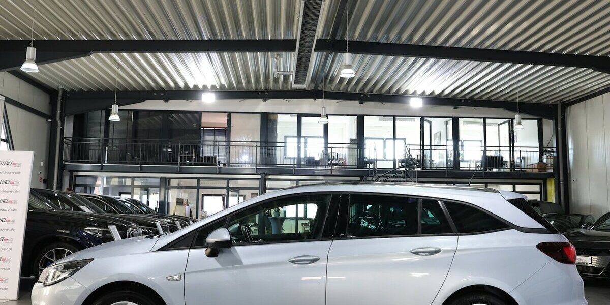 Opel Astra K ST 1.6 T ACTIVE 200-PS / APPLE+ANDROID 130.000 km 9.577 &euro; Hamm 59077