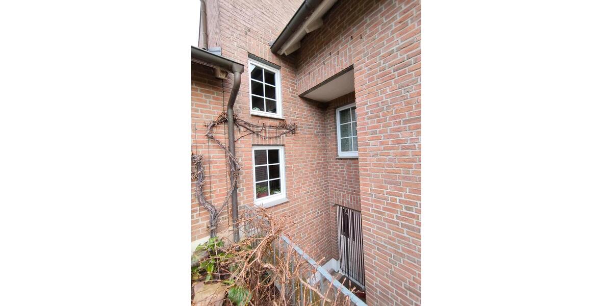 Einfamilienhaus Northeim - 9 Zimmer, 250 m&sup2;, 350.000&euro; | Angebot:25614325