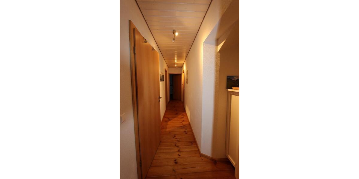 Etagenwohnung Bodnegg - 3 Zimmer, 84 m&sup2;, 840&euro; | Angebot:26414243