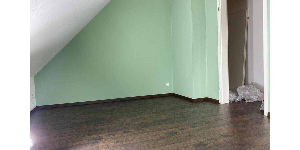 Einfamilienhaus Lauchhammer - 7 Zimmer, 164 m&sup2;, 285.000&euro; | Angebot:26373391