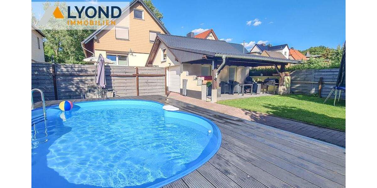Zweifamilienhaus saniert zwischen Leipzig - Halle, mit Pool und Garten - modern & energieeffizient 7 zimmer