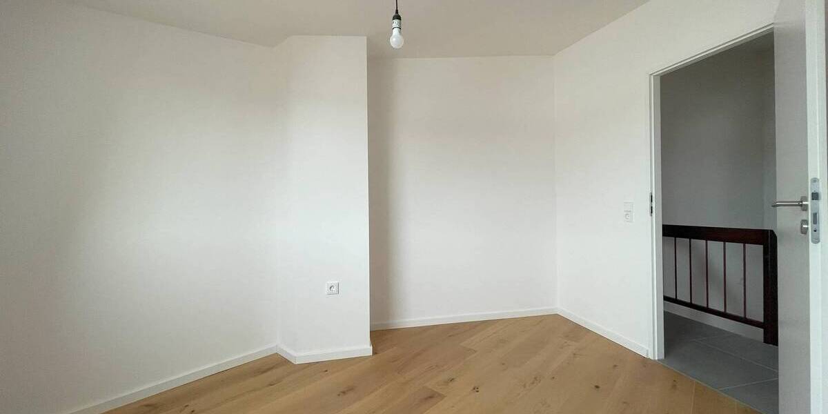 Reihenmittelhaus Unterschleißheim Lohhof - 6 Zimmer, 132 m&sup2;, 890.000&euro; | Angebot:26151158