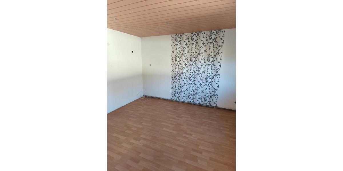 Einfamilienhaus Simmern/Hunsrück Hunsrück - 6 Zimmer, 120 m&sup2;, 160.000&euro; | Angebot:27093855