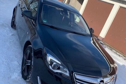 Opel Insignia 243.000 km 5.250 &euro; Freudenberg 57258