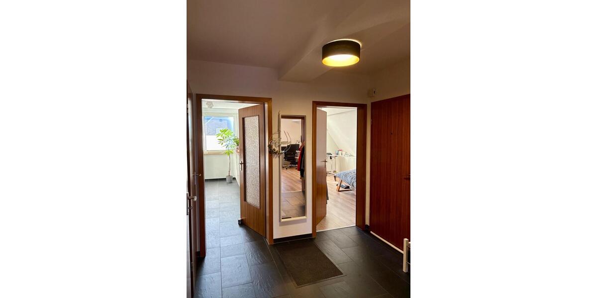 Dachgeschoßwohnung Ratingen Lintorf - 3 Zimmer, 80 m&sup2;, 970&euro; | Angebot:25349145