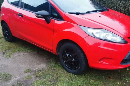 Ford Fiesta 99.999 km 2.600 &euro; Ohrensen 21698