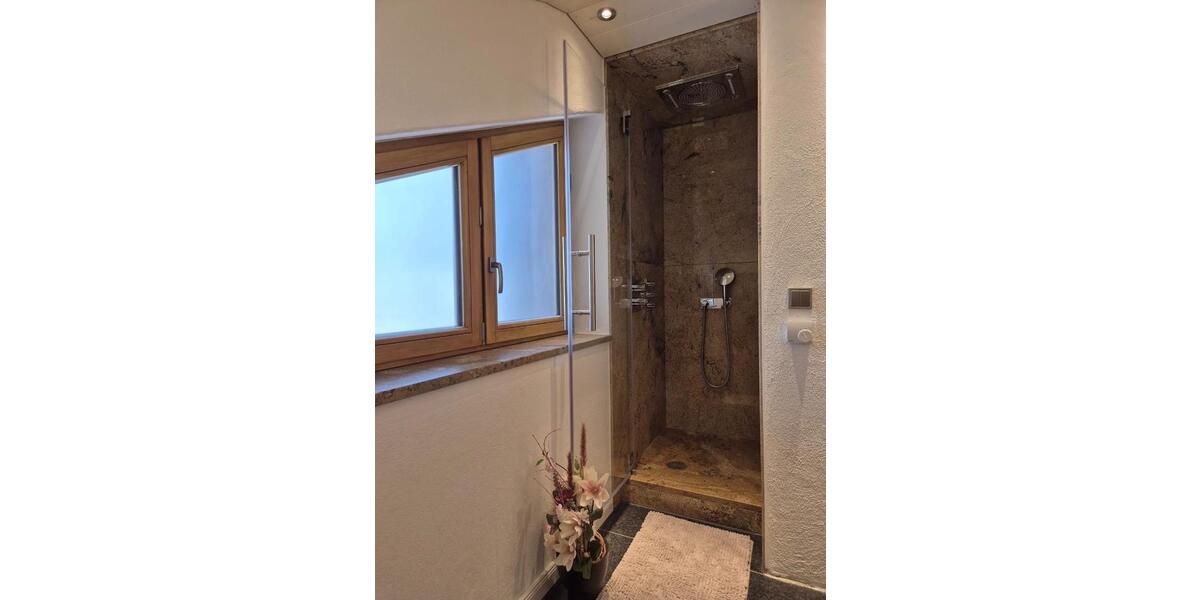 Villa Penzberg - 7 Zimmer, 244 m&sup2;, 1.980.000&euro; | Angebot:27007111