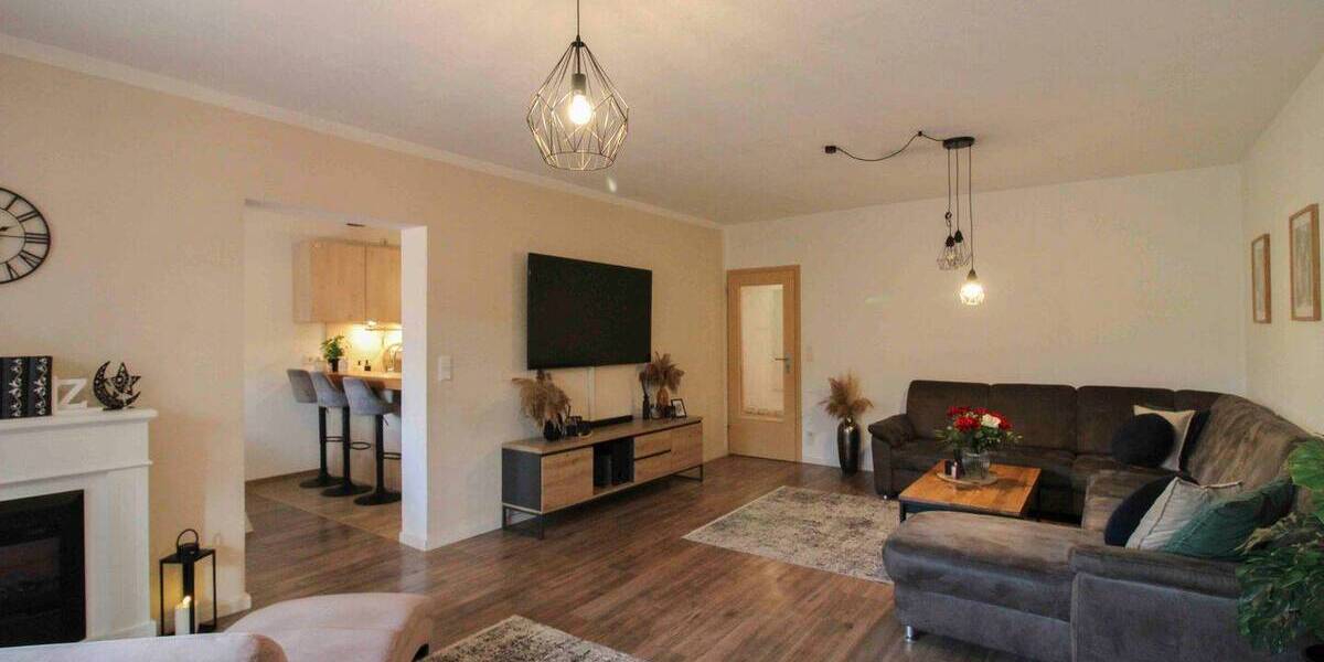 Etagenwohnung Kaltenkirchen - 3 Zimmer, 87 m&sup2;, 289.000&euro; | Angebot:25998940