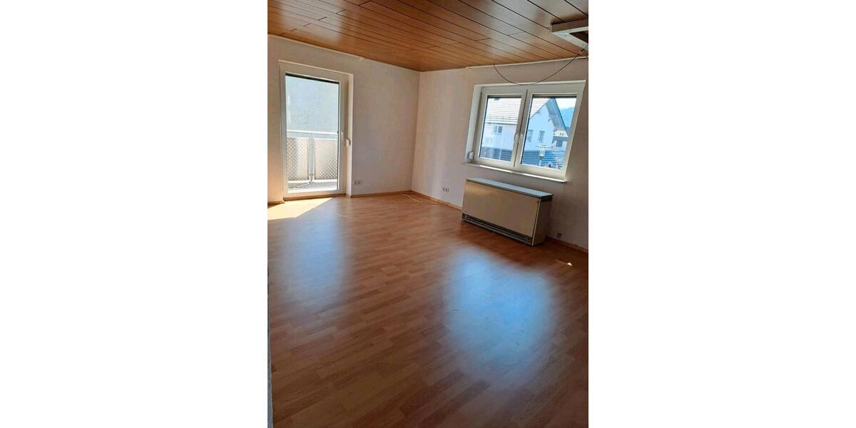 Etagenwohnung Königsbronn - 5.5 Zimmer, 130 m&sup2;, 1.100&euro; | Angebot:26110975