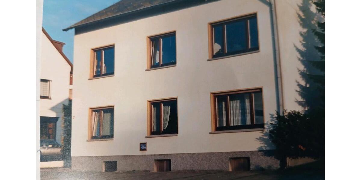 Mehrfamilienhaus, Wohnhaus Perl - 12 Zimmer, 270 m&sup2;, 398.000&euro; | Angebot:27288315