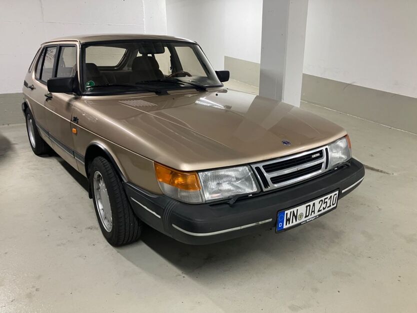 Saab 900 284.000 km 6.300 € Backnang 71522