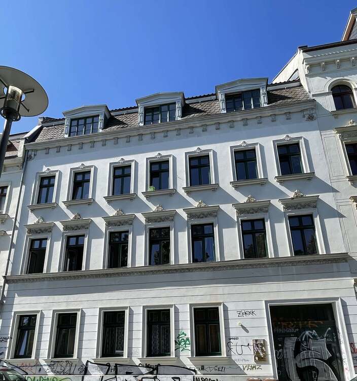 Haus zum Kaufen in Leipzig 940.000 € 450 m²