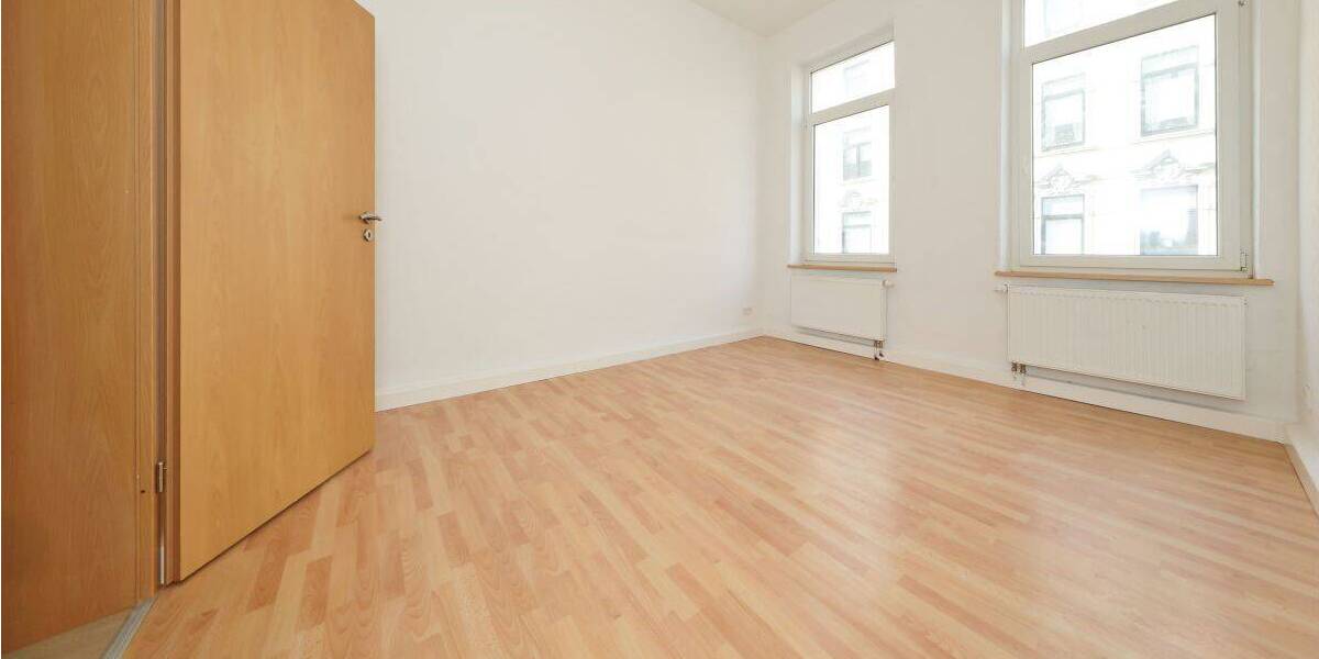 Etagenwohnung Wilhelmshaven Innenstadt - 5 Zimmer, 110 m&sup2;, 650&euro; | Angebot:26851799