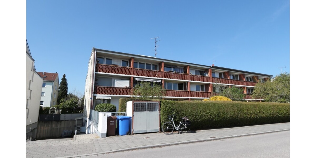 * Blick ins Grüne * ruhige 2-Zimmer-Wohnung * 2 sonnige Balkone * 1 Stellplatz * zentrumsnah * - Etagenwohnung Germering | Angebot:26677727