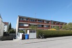 * Blick ins Grüne * ruhige 2-Zimmer-Wohnung * 2 sonnige Balkone * 1 Stellplatz * zentrumsnah * - Etagenwohnung Germering | Angebot:26677727