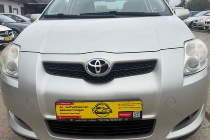Toyota Auris 258.892 km 3.300 &euro; Kamenz 01917