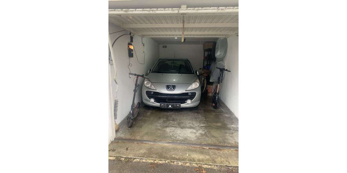 Peugeot 207 147.500 km 2.100 &euro; memmingen 87700