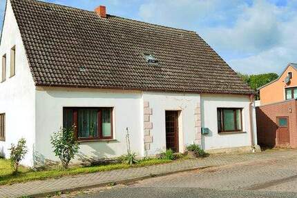 Haus Altenkirchen - 6 Zimmer, 159 m&sup2;, 199.000&euro; | Angebot:23982571