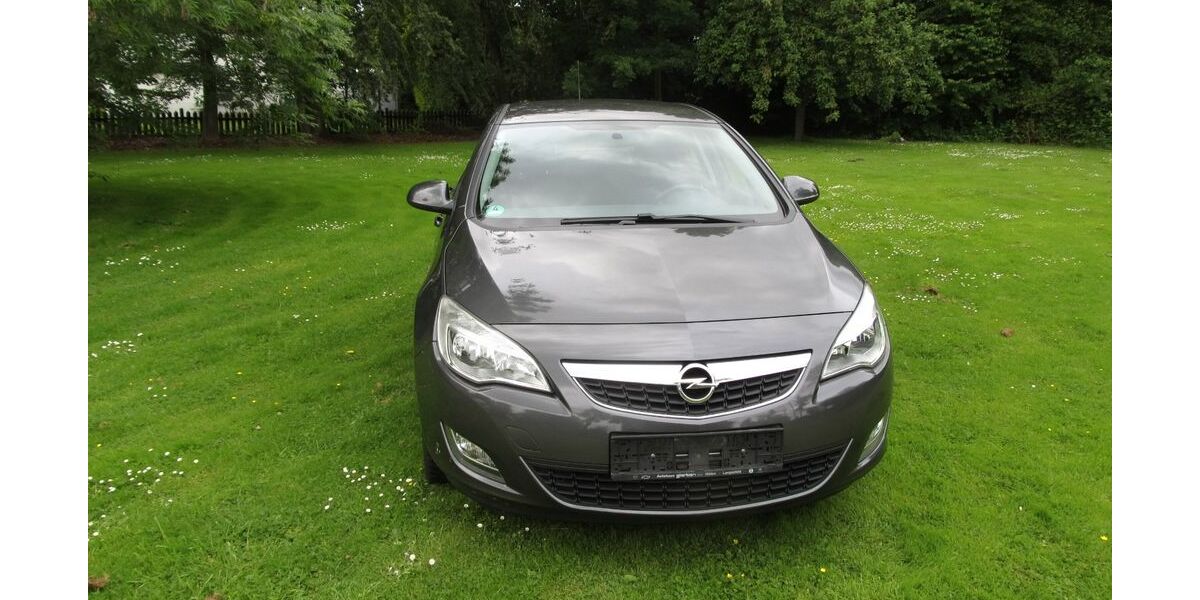 Opel Astra 139.000 km 3.999 &euro; dortmund 44339