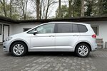 VW Touran 7 Sitze / Automatik / AHK / 1. Hd / Navi 110.000 km 24.490 € Mönchengladbach 41066