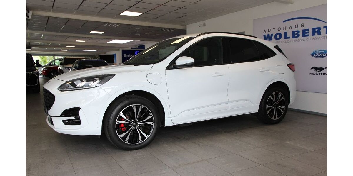 Ford Kuga 27.800 km 23.490 &euro; Uelsen 49843
