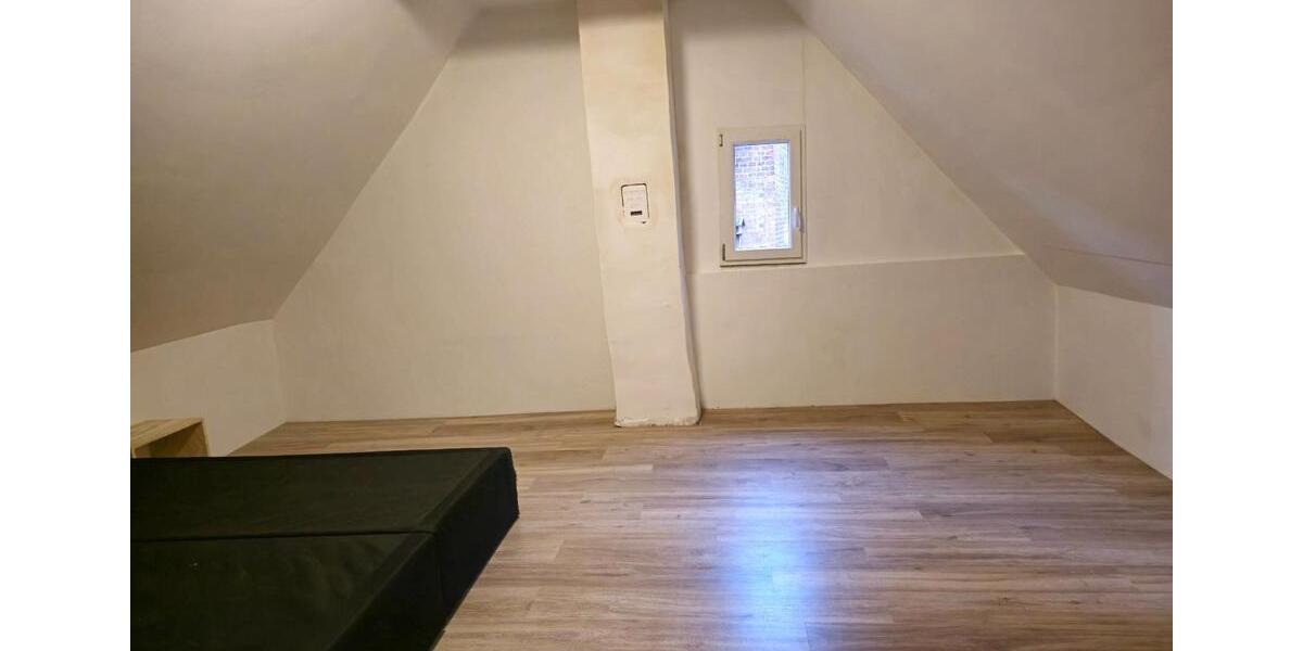 Ein-bis 2 Familienhaus zu mieten 7 zimmer