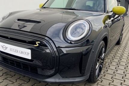 Mini Cooper SE 28.205 km 19.499 &euro; Kaiserslautern 67663
