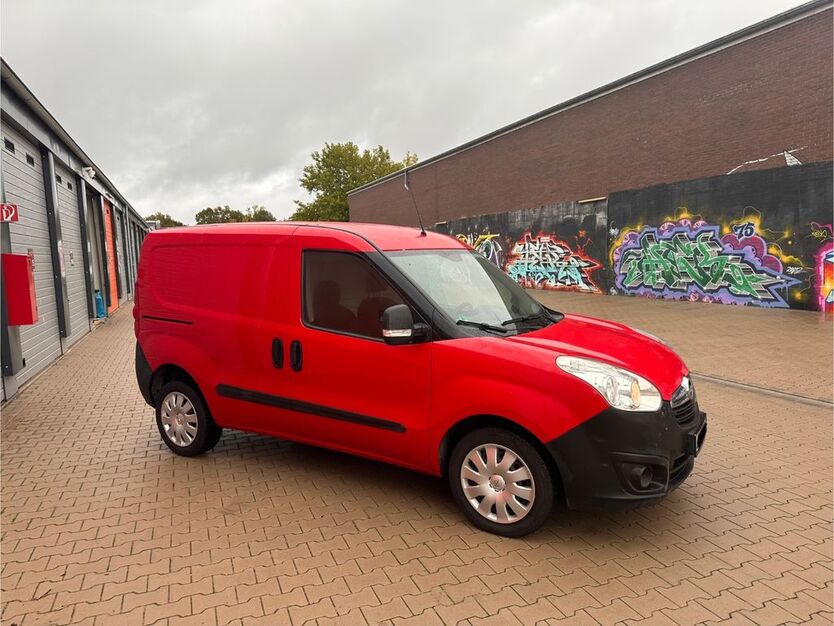Opel Combo 110.000 km 5.490 € Bremen 28309
